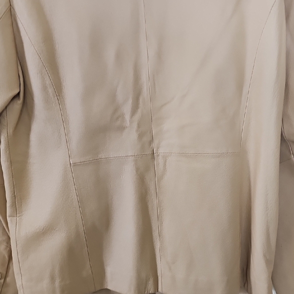 Uniforn John Paul Richard  Beige Women's Blazer Size 10 - Picture 10 of 12